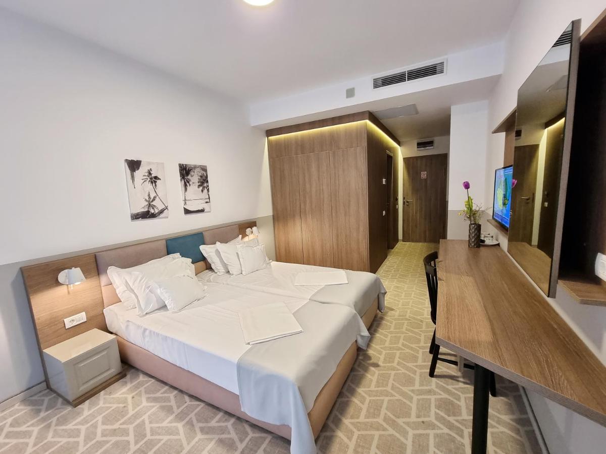 Hotel Clas Mamaia Nord Năvodari Exterior foto